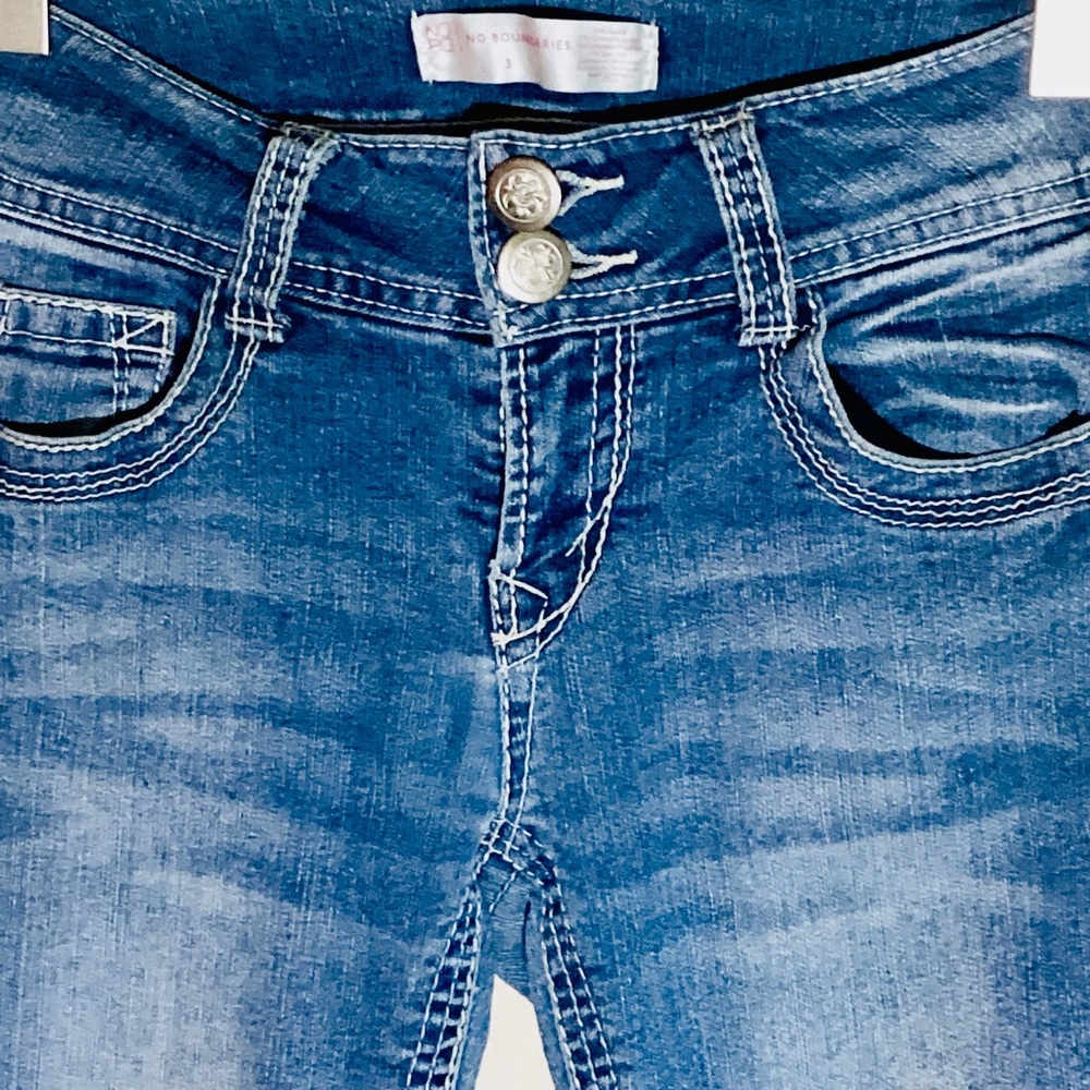 No Boundries Jeans…